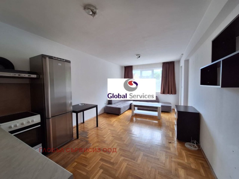 Дава под нем  2-стаен, град София, Зона Б-5 •  550 EUR • ID 79347127 — holmes.bg - [1] 