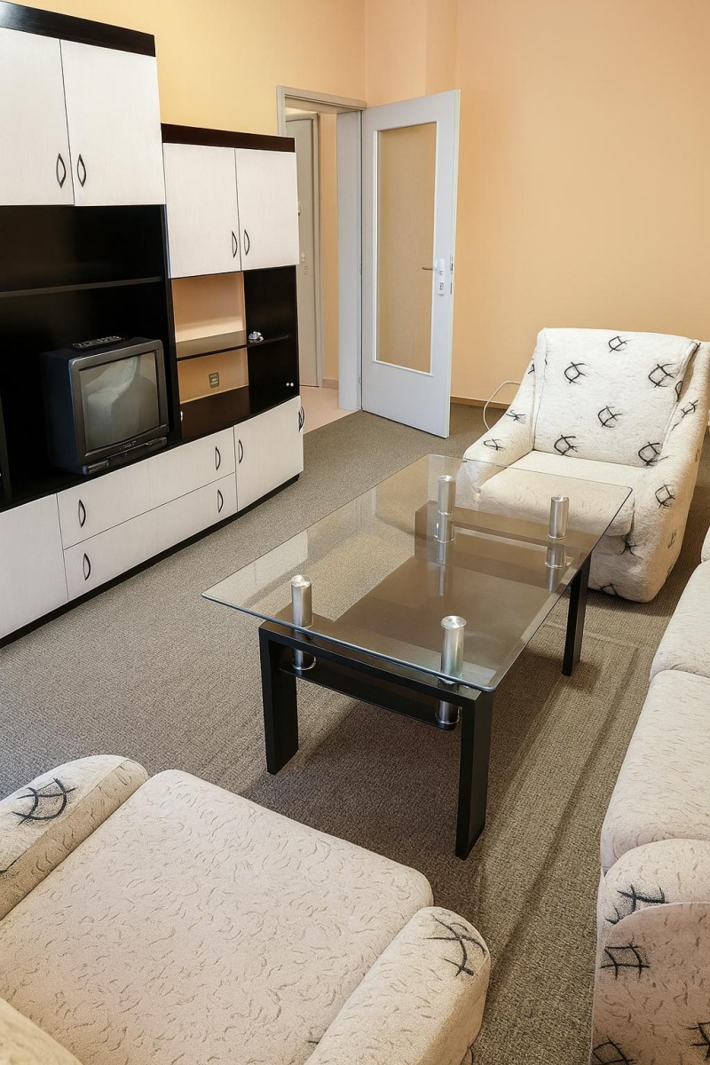 Под наем 2-СТАЕН, град Пловдив, Каменица 1 • 342 € / 668.89 лв. • 70711719 1