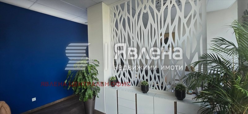 Дава под наем ОФИС, гр. София, Иван Вазов, снимка 2 - Офиси - 54071980