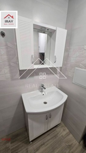 ���� ��� ���� 3-����� | Imot.bg � ����� ������ 8