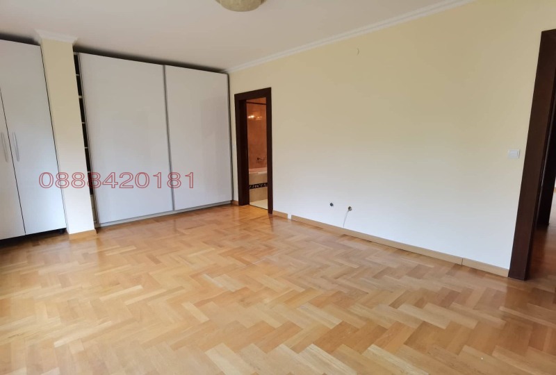 Da affittare  2 camere da letto Sofia , Iztok , 250 mq | 14879200 - Immagine [8]