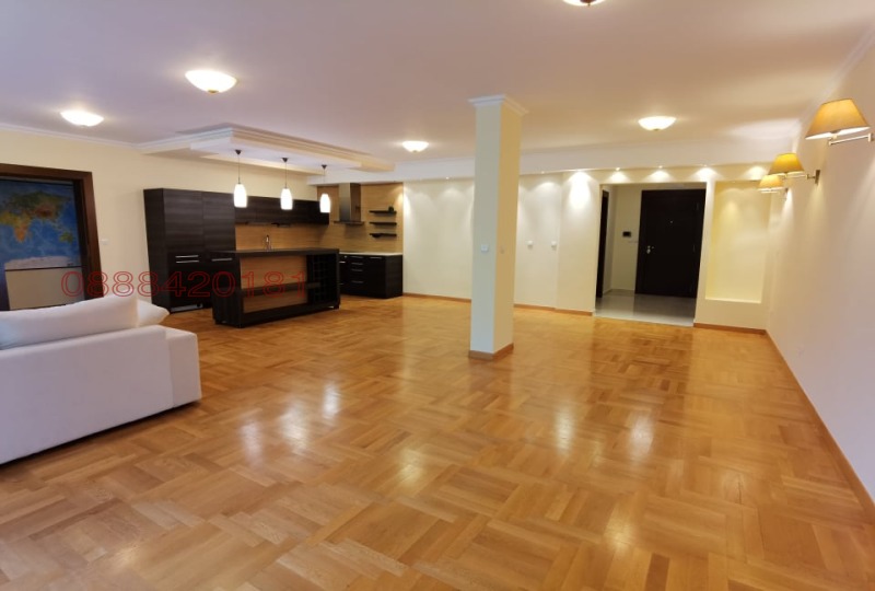 Da affittare  2 camere da letto Sofia , Iztok , 250 mq | 14879200 - Immagine [13]