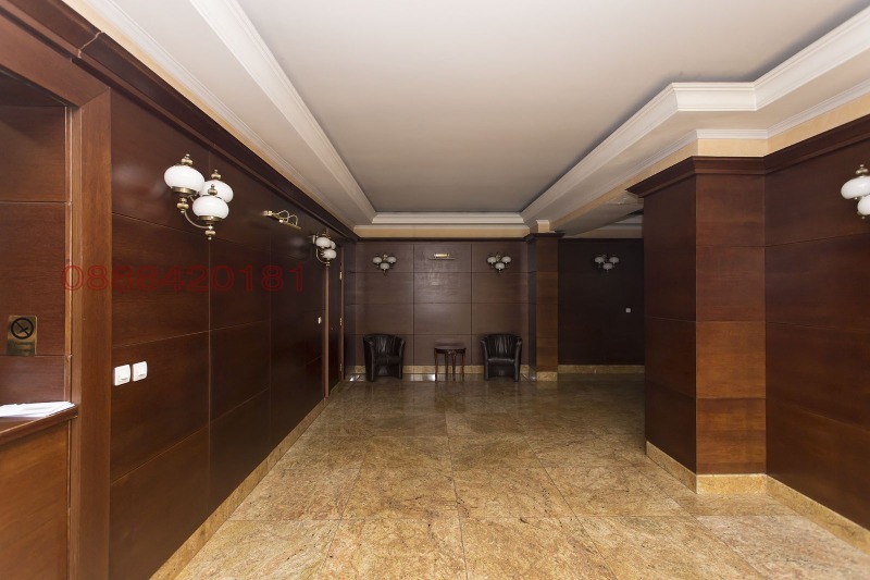 Da affittare  2 camere da letto Sofia , Iztok , 250 mq | 14879200 - Immagine [11]