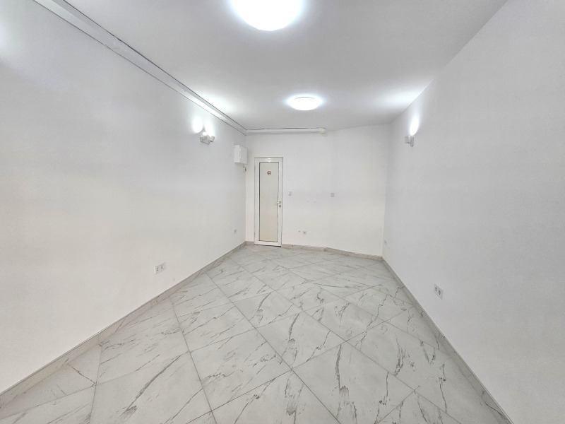 Til leje  Butik Varna , Biznes hotel , 22 kvm | 12212606 - billede [3]