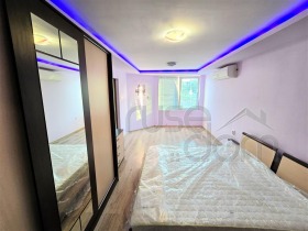 1 спаваћа соба Централен кооп. пазар, Русе