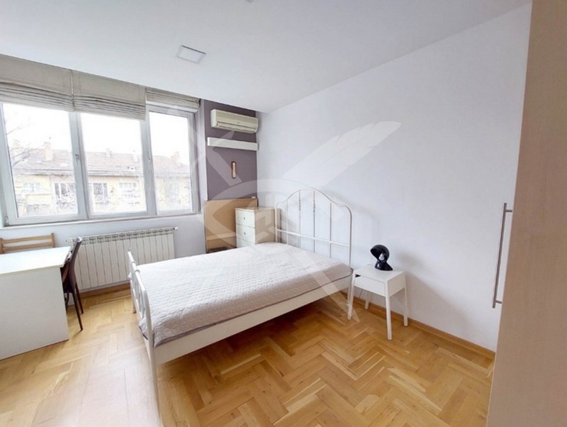 Te huur  2 slaapkamers Sofia , Tsentar , 80 m² | 13481516 - afbeelding [3]