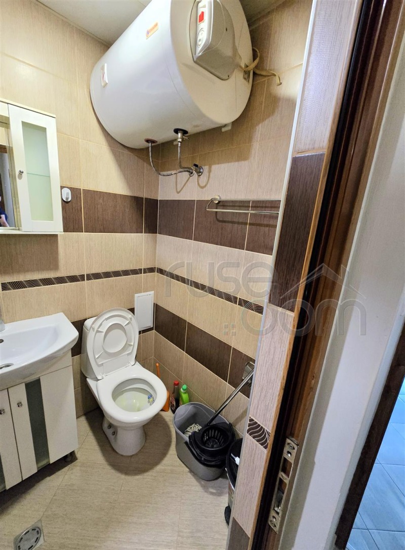 Издаје се  1 спаваћа соба Русе , Централен кооп. пазар , 75 м2 | 46156284 - слика [9]