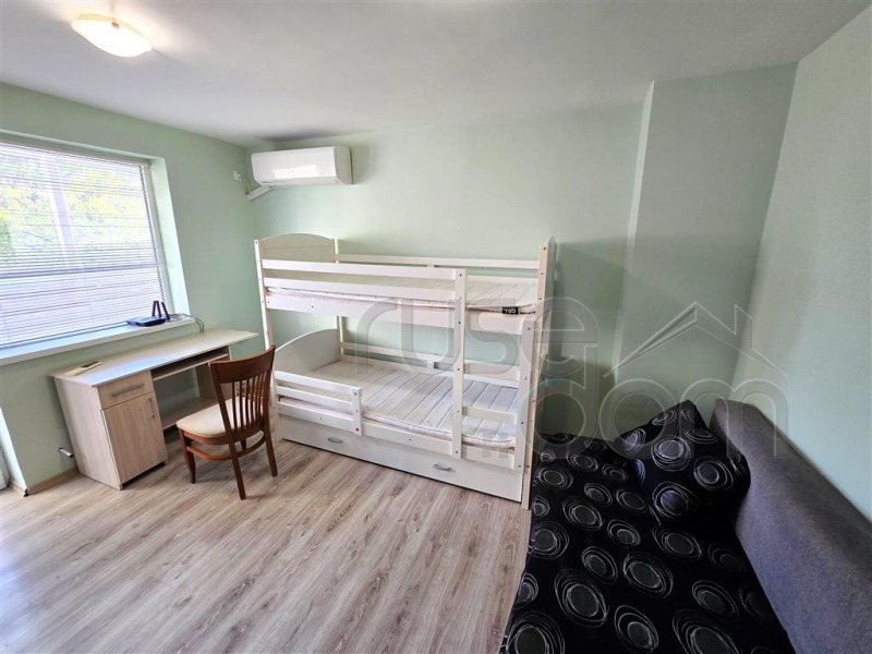 Издаје се  1 спаваћа соба Русе , Централен кооп. пазар , 75 м2 | 46156284 - слика [4]