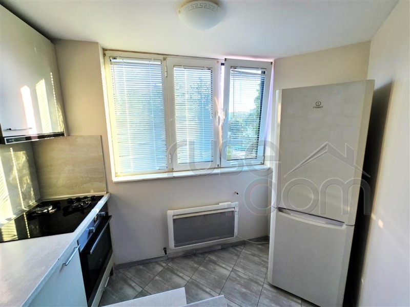 Издаје се  1 спаваћа соба Русе , Централен кооп. пазар , 75 м2 | 46156284 - слика [5]