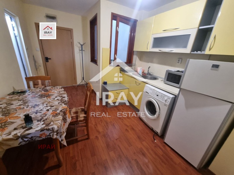 Te huur  1 slaapkamer Stara Zagora , Tsentar , 40 m² | 45742893