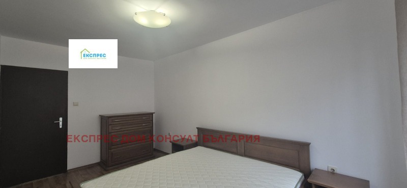 Дава под наем 3-СТАЕН, гр. София, Център, снимка 5 - Апартаменти - 52574227