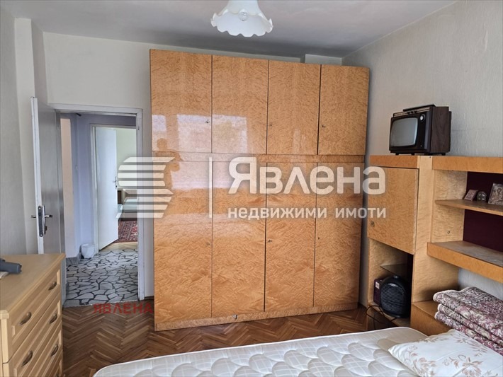 Vuokrattavana  3 makuuhuonetta Sofia , Borovo , 100 neliömetriä | 16908203 - kuva [15]