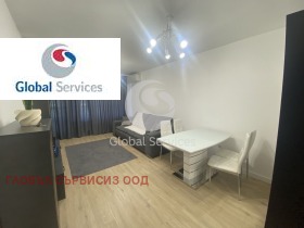 1 quarto Centar, Sofia