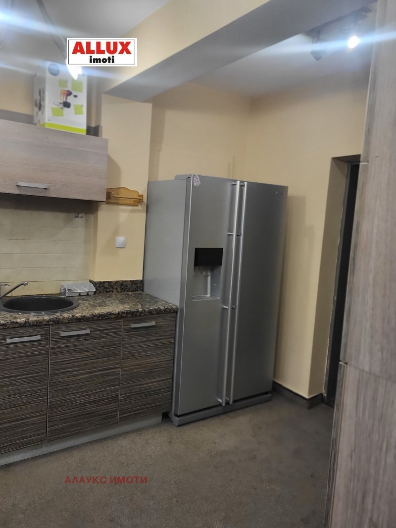 Do wynajęcia  Piętro domu Ruse , Szirok centar , 100 mkw | 89327641 - obraz [2]