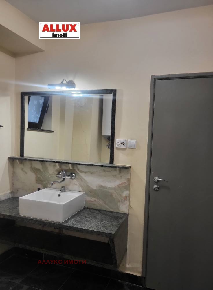Do wynajęcia  Piętro domu Ruse , Szirok centar , 100 mkw | 89327641 - obraz [6]