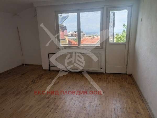 Дава под наем КЪЩА, с. Марково, област Пловдив, снимка 4 - Къщи - 54777031