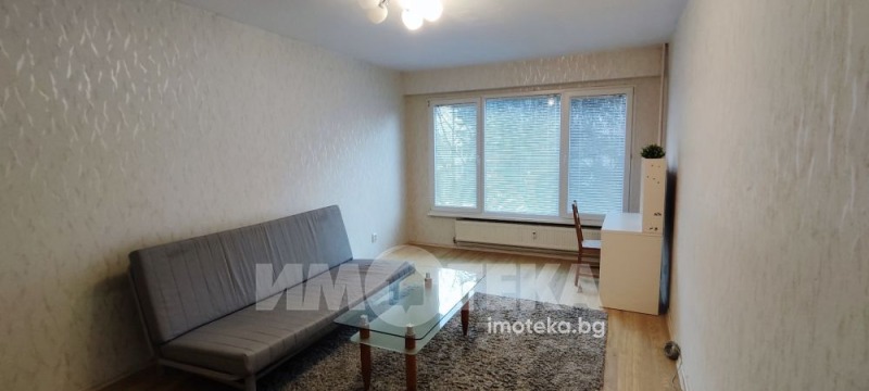 Под наем 1-СТАЕН, град София, Люлин 6 • 450 € / 880.12 лв. • 43337673 1