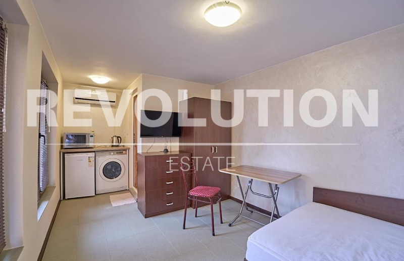 De inchiriat  Studio Plovdiv , Țentâr , 35 mp | 71084729