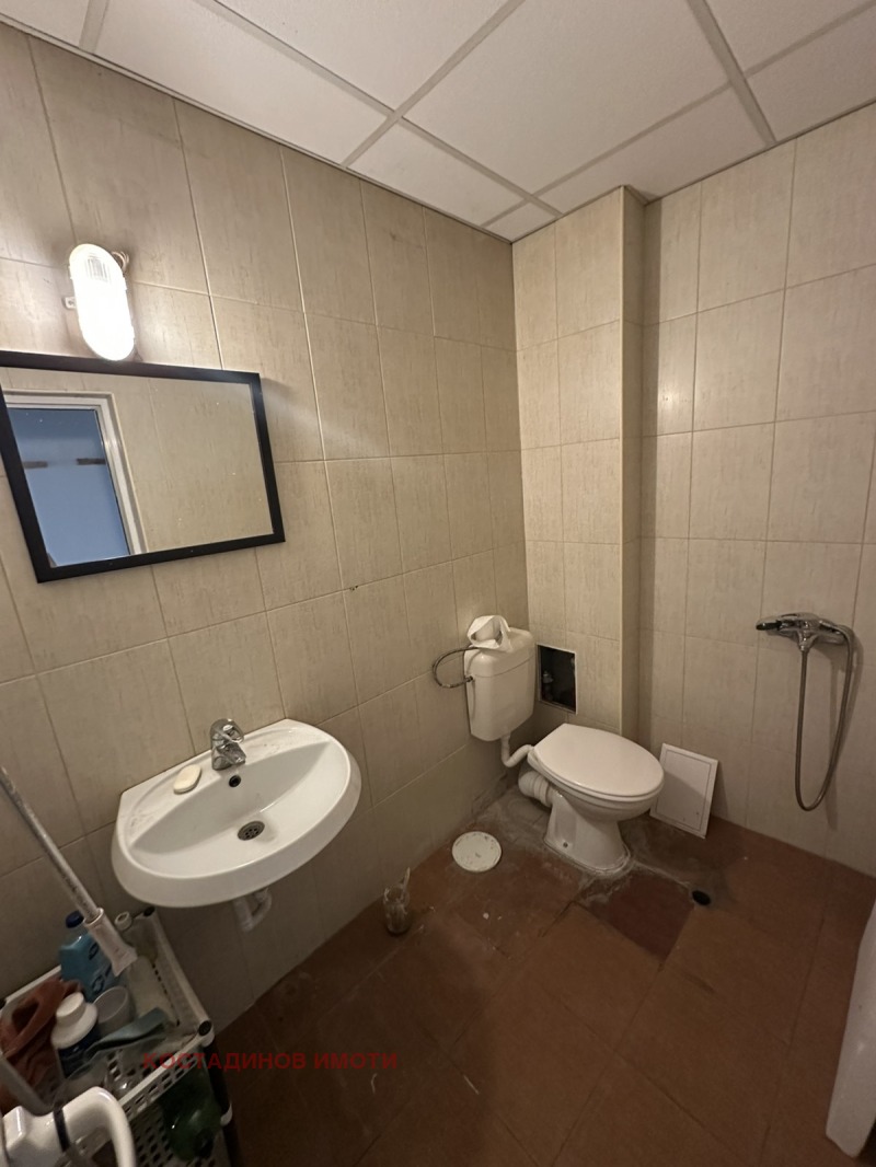 En renta  Comercio Plovdiv , Karshiyaka , 100 metros cuadrados | 73623413 - imagen [7]