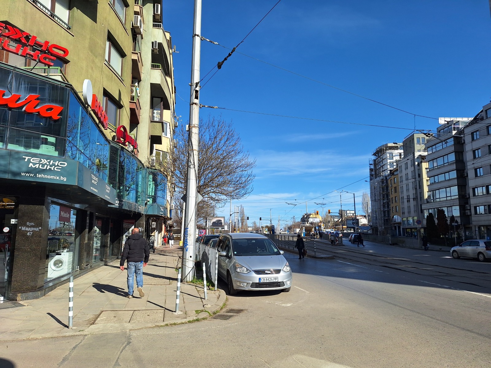 Дава под наем МАГАЗИН, гр. София, Център