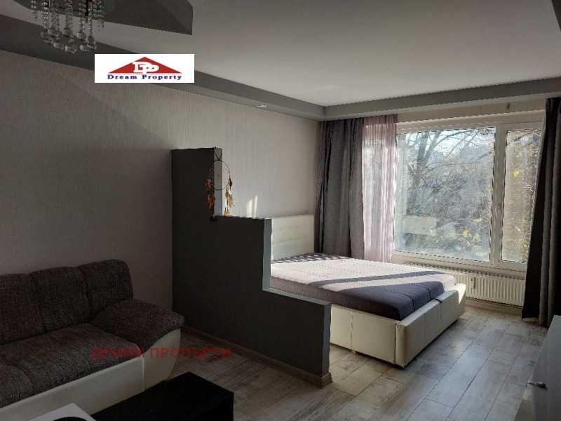 Zu vermieten  Studio Sofia , Ljulin 4 , 45 qm | 81330358