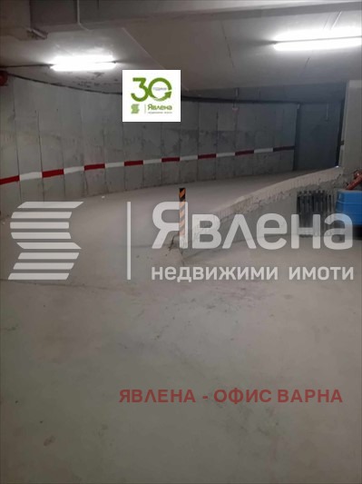 Дава под наем  3-стаен град Варна , Левски 1 , 100 кв.м | 34686961 - изображение [17]