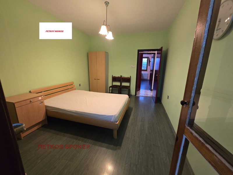 Дава под наем  4-стаен град София , Света Троица , 110 кв.м | 18978515 - изображение [3]