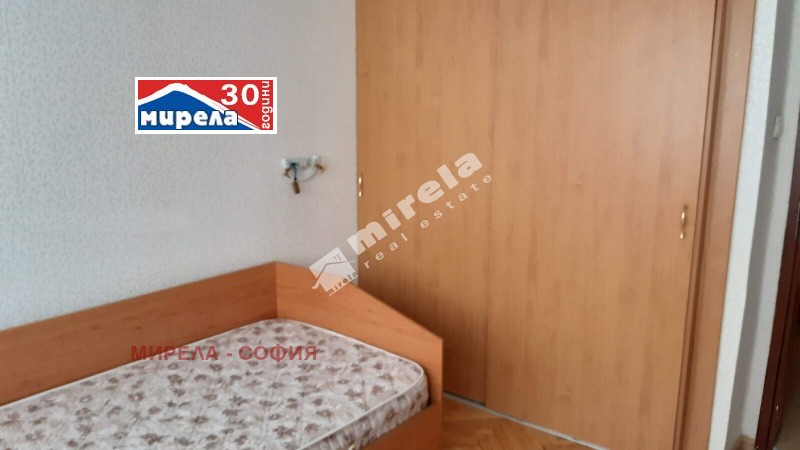 Zu vermieten  2 Schlafzimmer Sofia , Zentar , 115 qm | 48362626 - Bild [7]