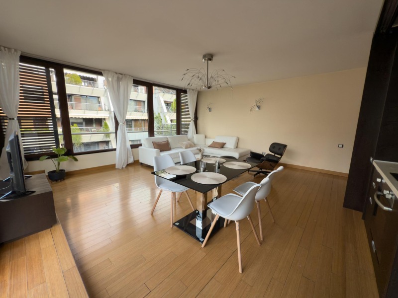 Zu vermieten  2 Schlafzimmer Sofia , Krastowa wada , 110 qm | 54127205 - Bild [2]