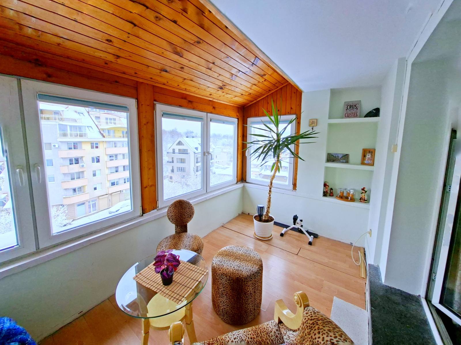 Дава под наем 2-СТАЕН, гр. София, Гео Милев, снимка 2 - Апартаменти - 53722992