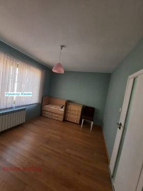 2 Schlafzimmer Schirok zentar, Ruse 9