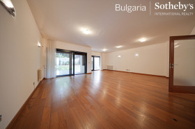 Huis Bojana, Sofia 3