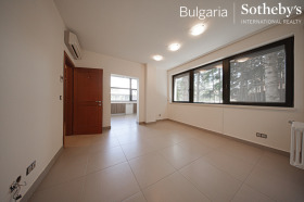 Huis Bojana, Sofia 5