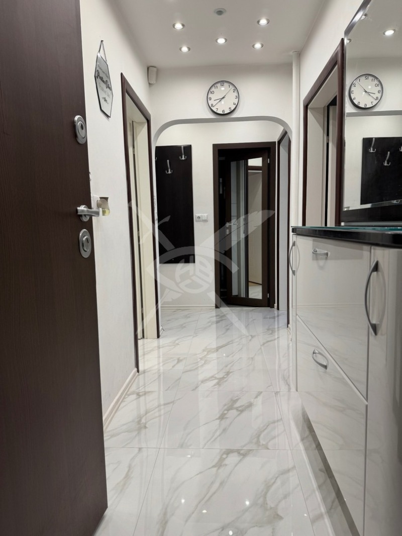 K pronájmu  2 ložnice Sofia , Mladost 1 , 78 m2 | 43035698 - obraz [14]