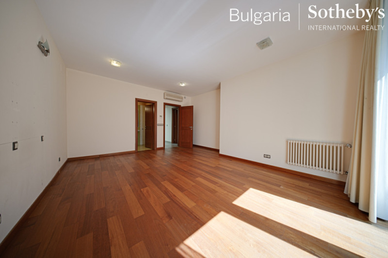 Vuokrattavana  Talo Sofia , Bojana , 476 neliömetriä | 40501334 - kuva [14]