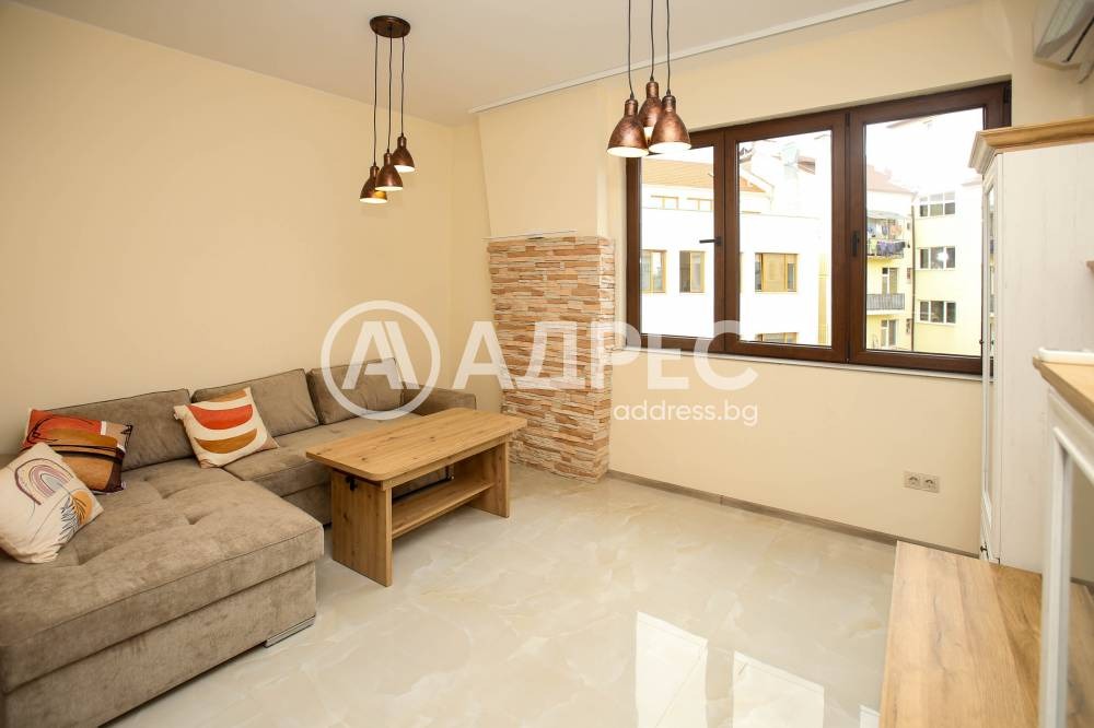 Дава под наем 3-СТАЕН, гр. София, Център, снимка 2 - Апартаменти - 53629691