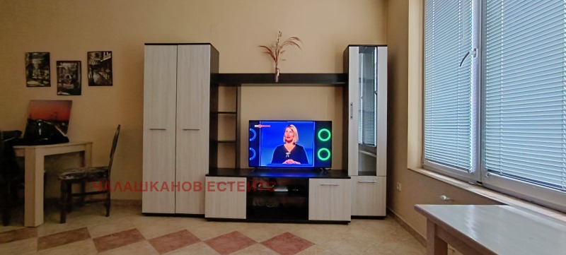 Издаје се  1 спаваћа соба Софија , Крастова вада , 62 м2 | 14867169 - слика [5]