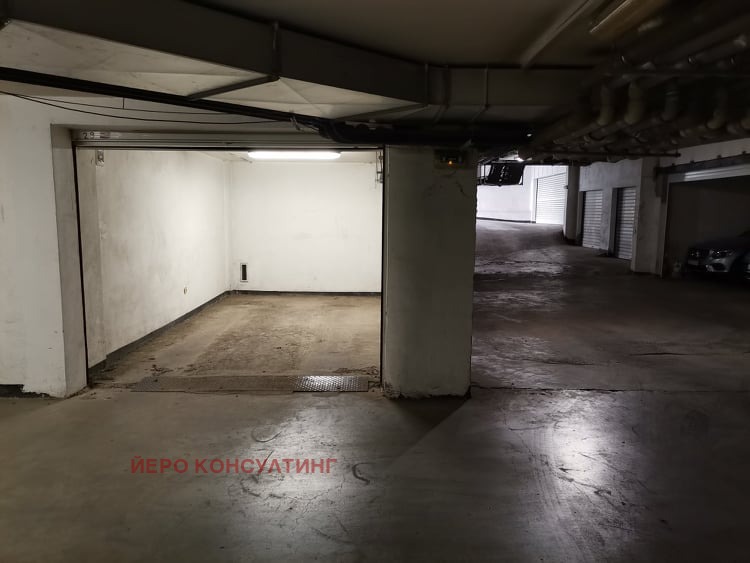 Til leje  Garage Sofia , Iztok , 18 kvm | 83171814 - billede [2]