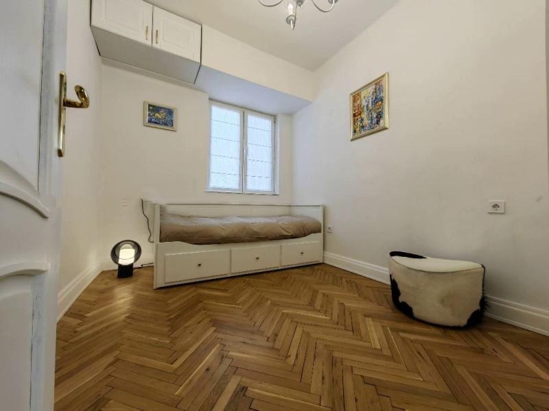 Издаје се  2 спаваће собе Софија , Центар , 75 м2 | 96449260 - слика [9]