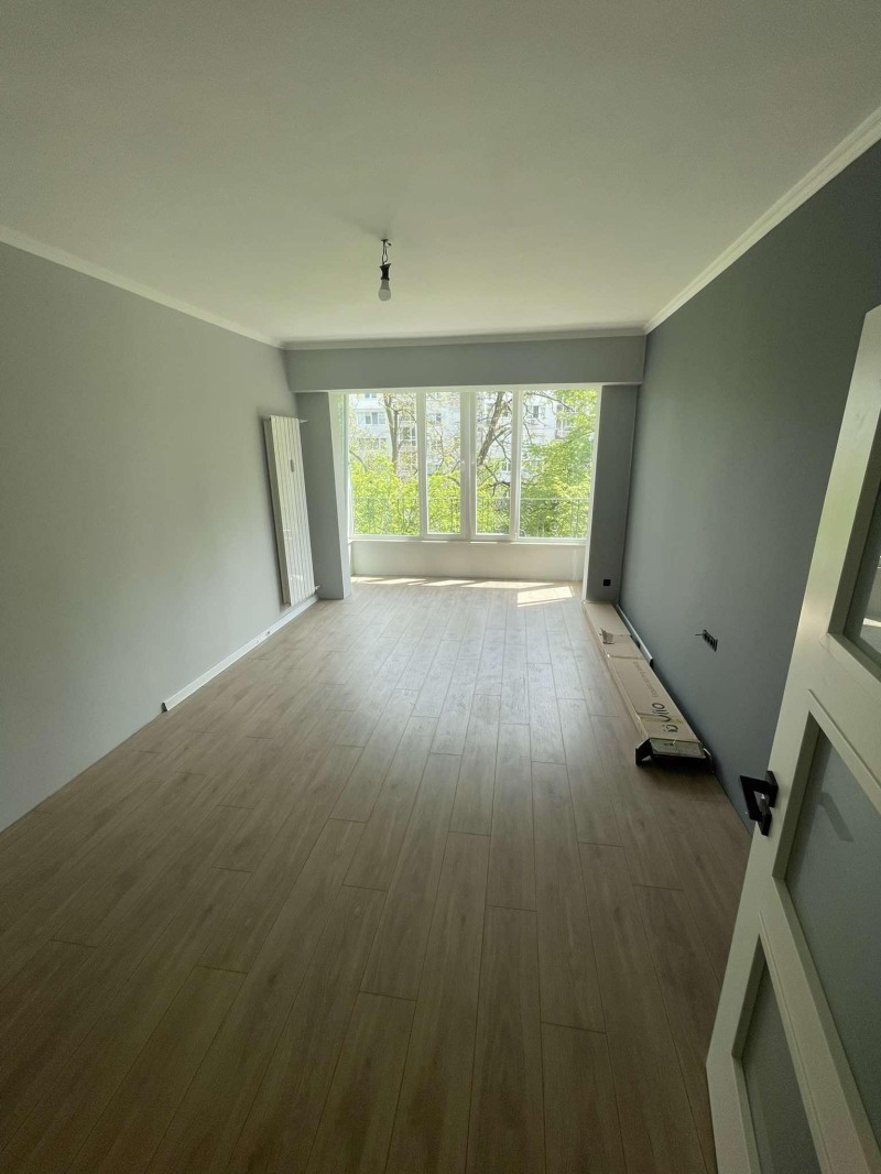Kiadó  2 hálószobás Sofia , Goce Delcsev , 84 négyzetméter | 88888091