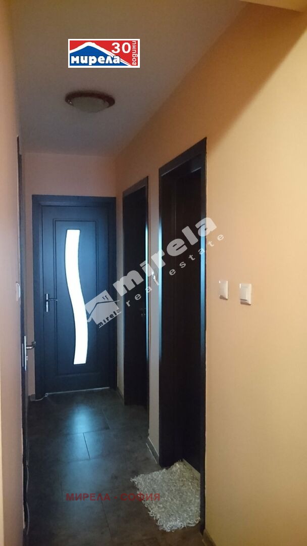 Zu vermieten  2 Schlafzimmer Sofia , Zentar , 100 qm | 77693099 - Bild [9]