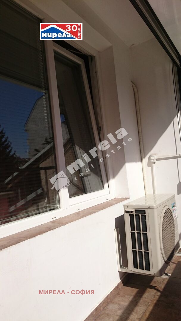 Zu vermieten  2 Schlafzimmer Sofia , Zentar , 100 qm | 77693099 - Bild [10]