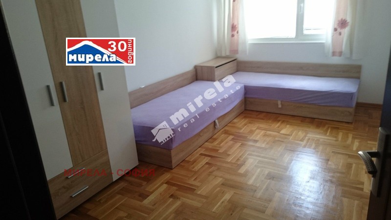 Zu vermieten  2 Schlafzimmer Sofia , Zentar , 100 qm | 77693099 - Bild [4]