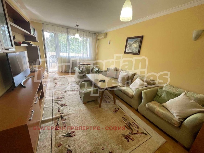 A louer  2 chambres Sofia , Gotse Deltchev , 108 m² | 84212317