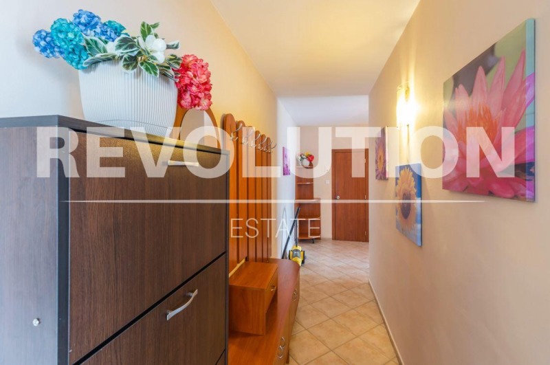 Дава под наем 4-СТАЕН, гр. Варна, Център, снимка 9 - Апартаменти - 50805730