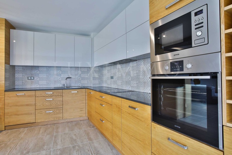 Дава под наем  4-стаен град София , Кръстова вада , 180 кв.м | 91735152 - изображение [6]