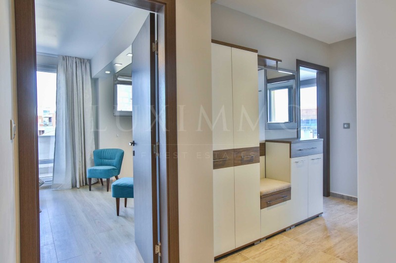 Дава под наем  4-стаен град София , Кръстова вада , 180 кв.м | 91735152 - изображение [12]