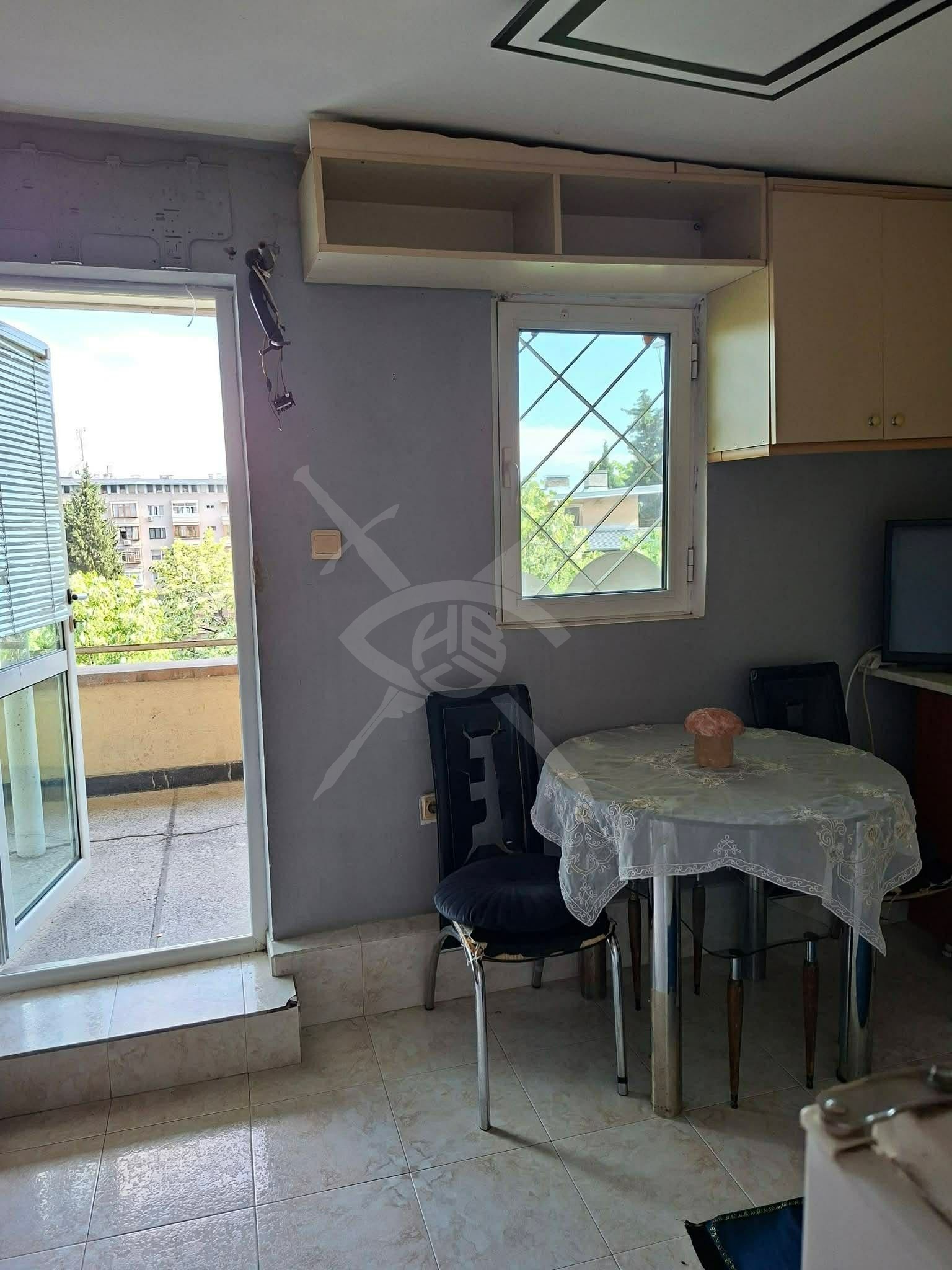 Дава под наем 1-СТАЕН, гр. Стара Загора, Център, снимка 2 - Апартаменти - 54942002