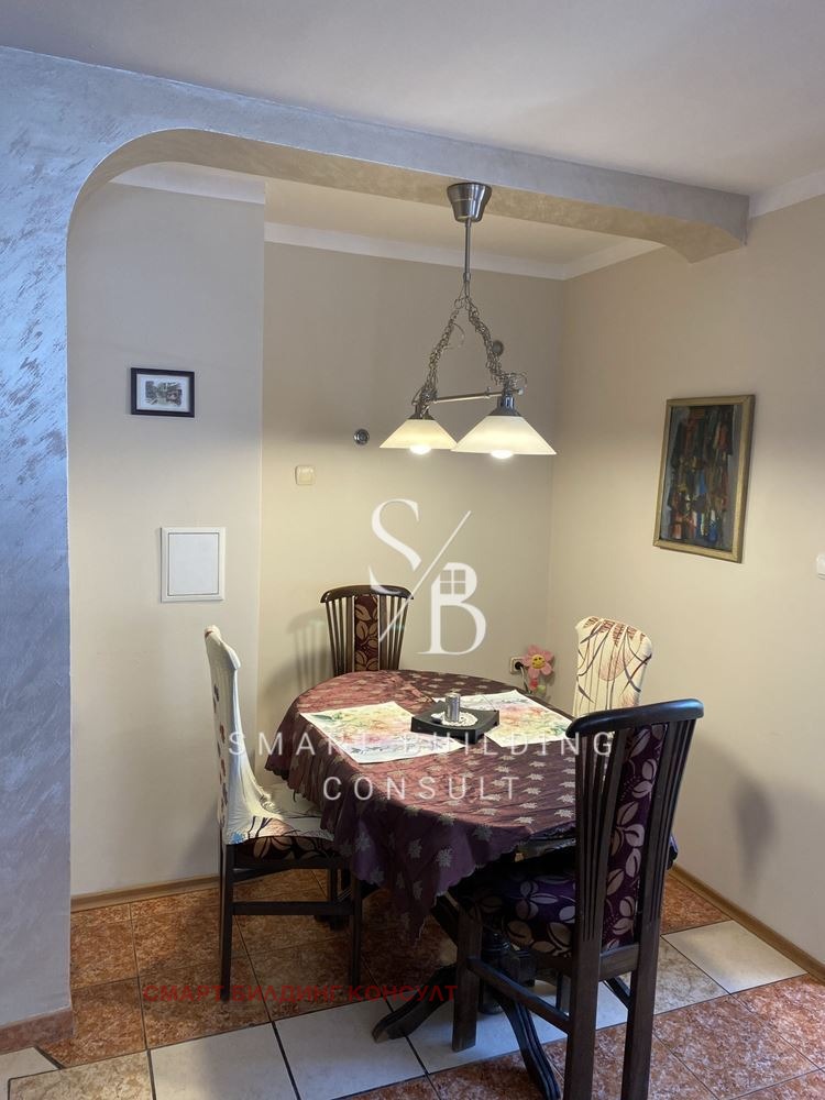 For Rent  2 bedroom Plovdiv , Karshiyaka , 100 sq.m | 68448379 - image [3]