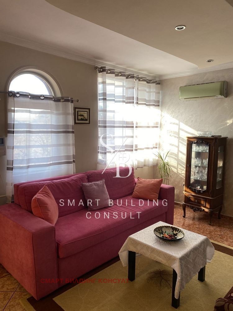 For Rent  2 bedroom Plovdiv , Karshiyaka , 100 sq.m | 68448379 - image [2]